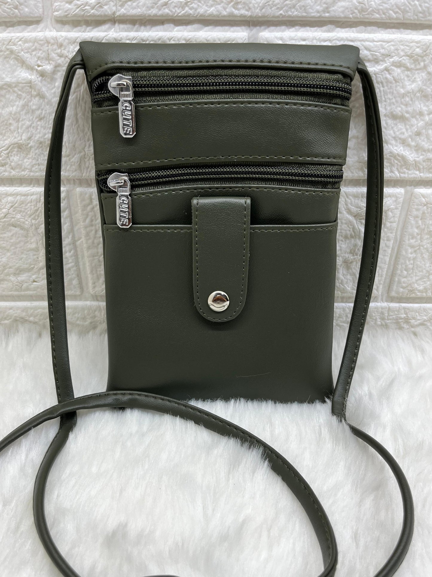 Stylish sling bag