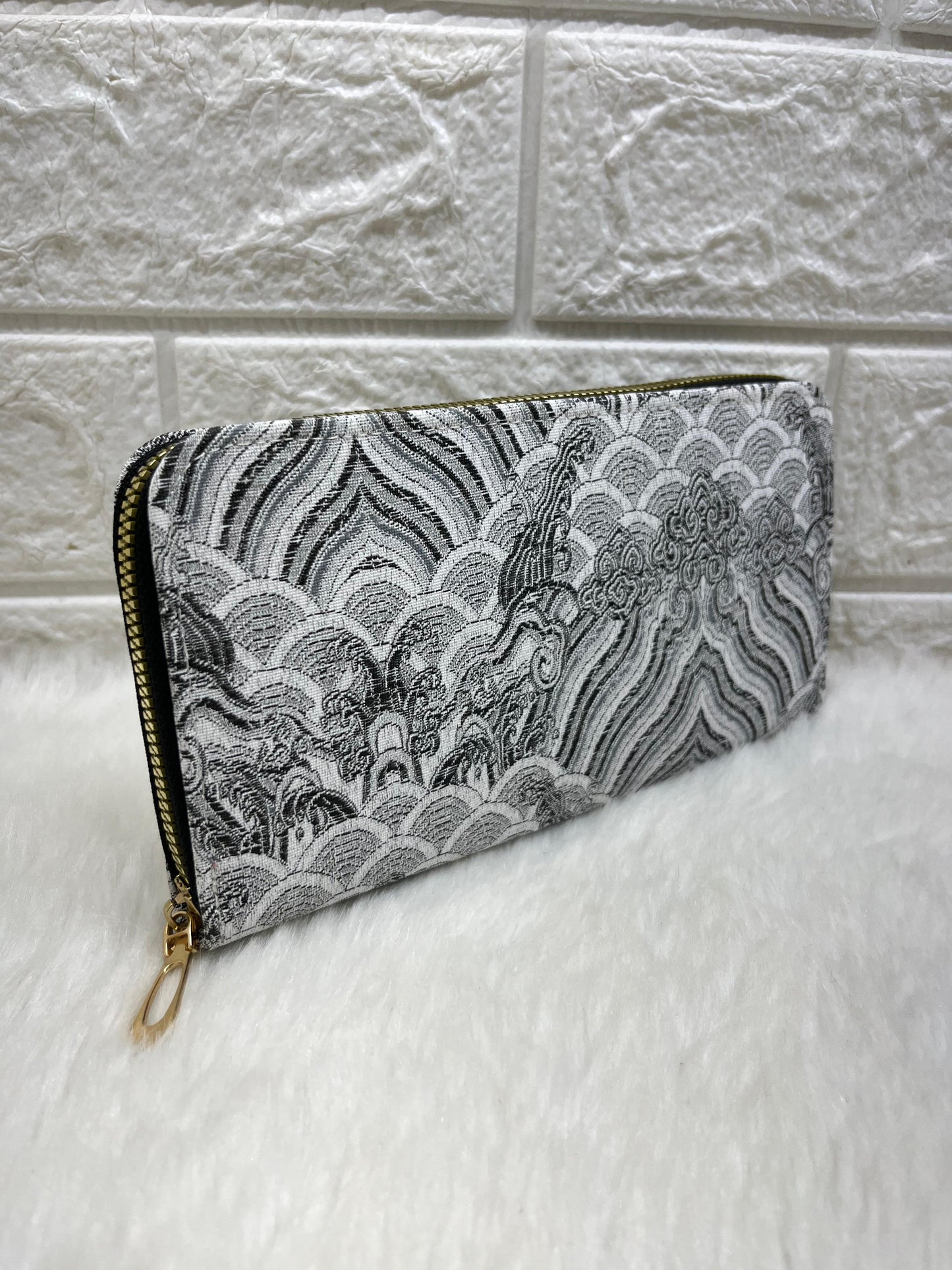 Latest Women's Wallet Fashion Card Coin Holder Long Clutch