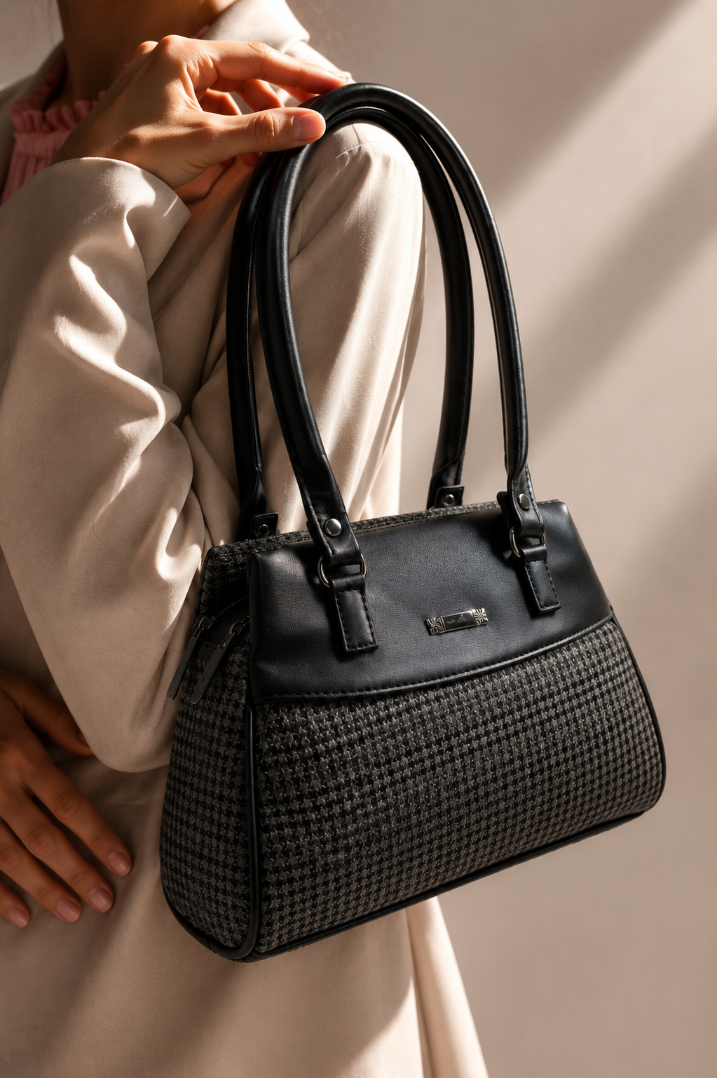 Women’s Stylish Handbag | Premium Houndstooth Pattern Tote Bag | Spacious 3-Zip Office & Daily Use Shoulder Bag