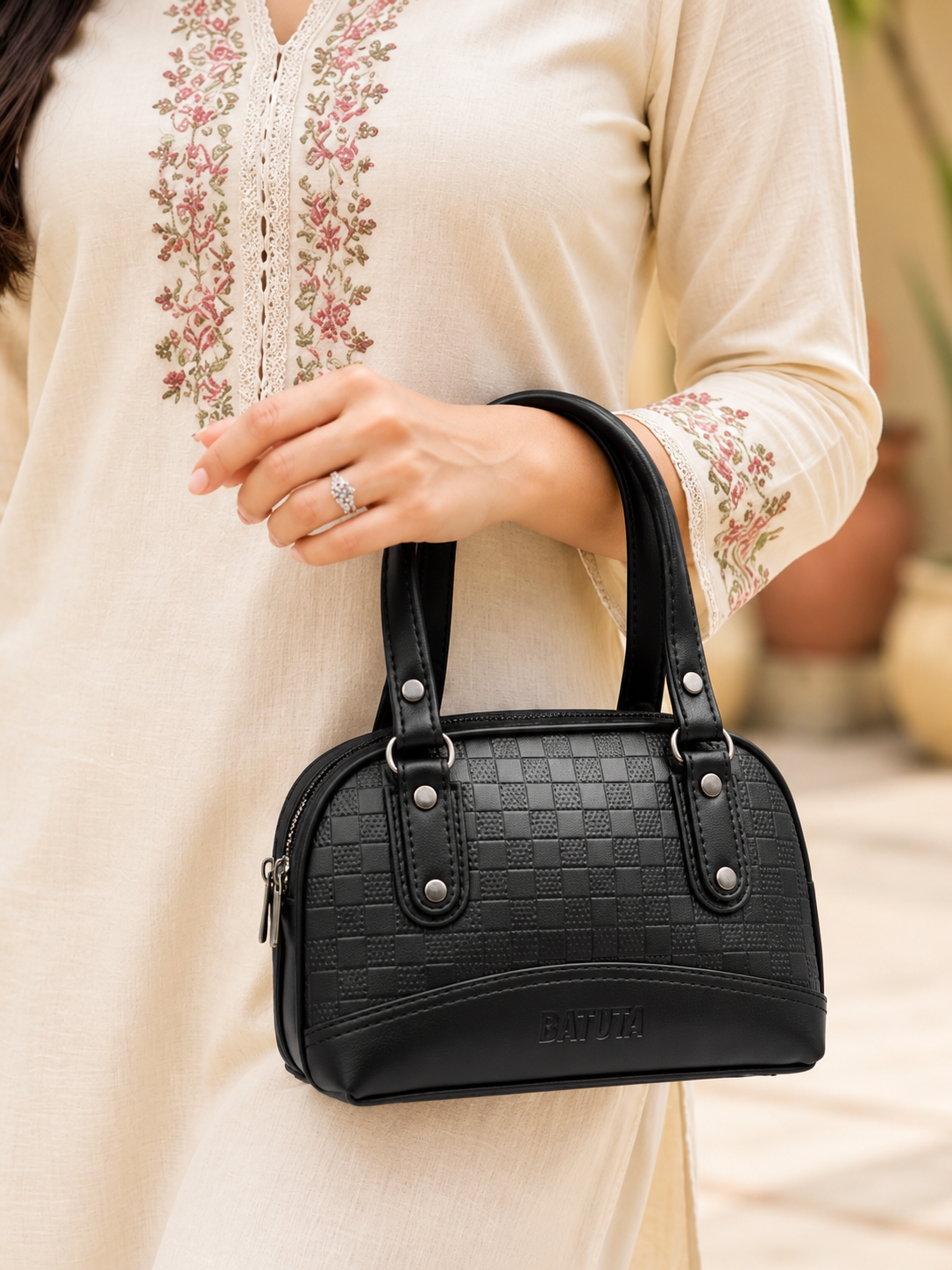 Small Handheld bag for Women, PU Leather, Stylish and Lightweight