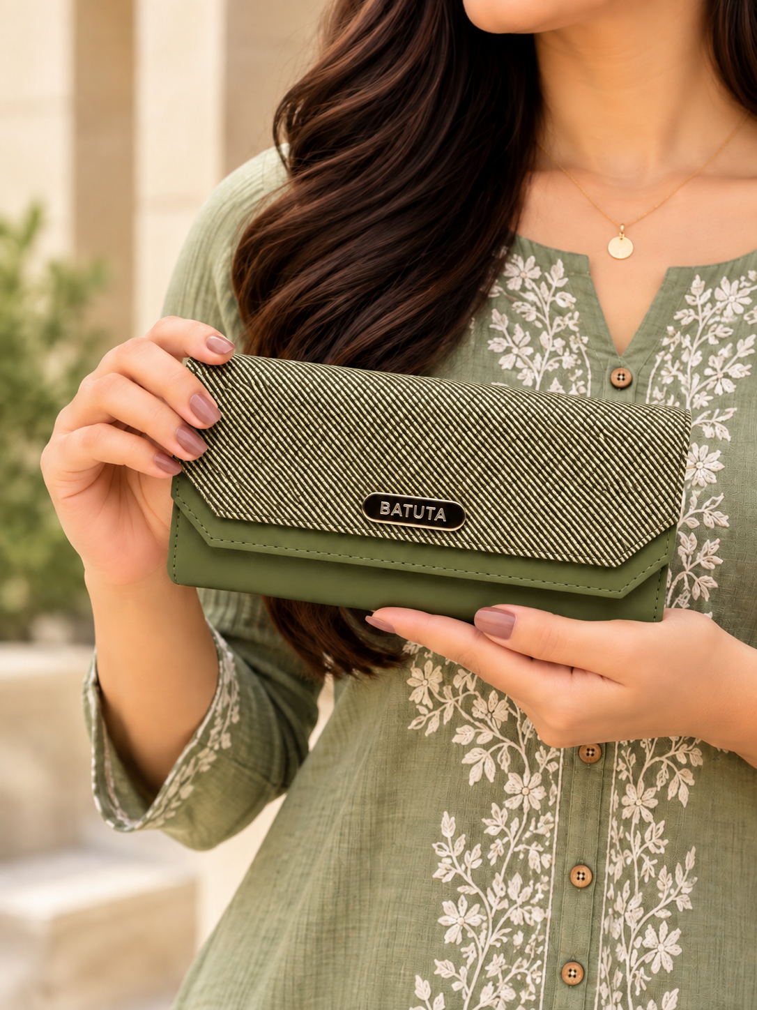 BATUTA Women’s Three Zip Multi-Compartment Clutch Wallet | Stylish Long Purse with Zipper Pocket | Spacious Ladies Wallet for Cash, Cards & Mobile